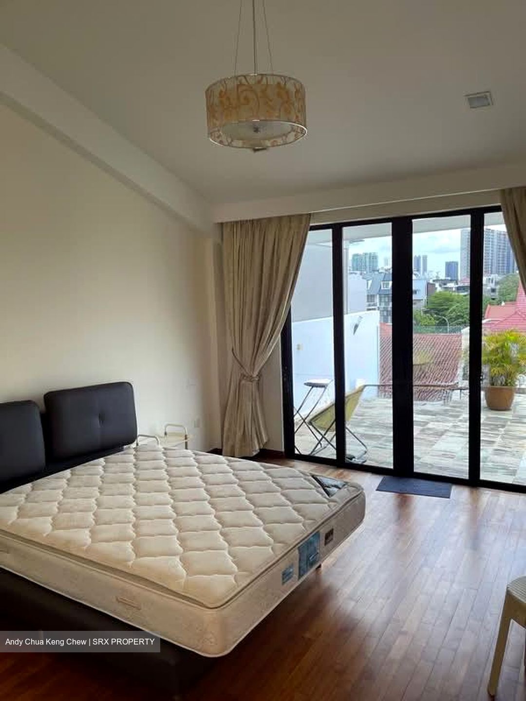 Onan Road (D15), Terrace #578647501